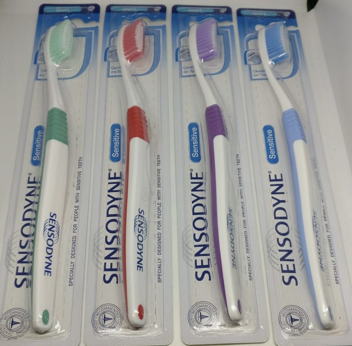 مسواک سنسوداین sensitive soft - Image 4