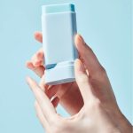 ضدآفتاب استیکی توکوبو بی رنگ SPF 50 - Image 4
